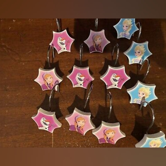 Disney Frozen Shower Curtain Hooks - Set of 12 - Picture 4 of 6